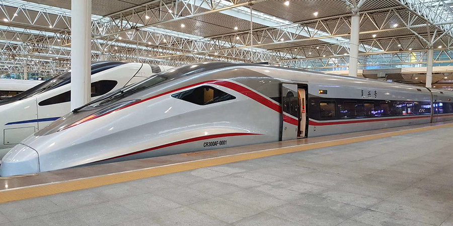 鐵路信號集中監(jiān)測系統(tǒng)  高鐵軌道信號智能設(shè)備  鐵路鐵路道岔融雪系統(tǒng)  鐵路防災(zāi)安全監(jiān)控系統(tǒng)  機車車輛電氣綜合柜  機車逆變電源、牽引電源